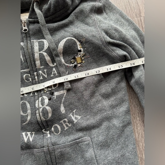 2010 Aeropostale Zip Up Hoodie size Medium - Picture 3 of 10